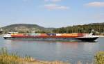 Containerschiff  Aquapolis  aus Antwerpen auf dem Rhein, querab Bad Breisig - 26.09.2009