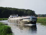 GMS Catharina (04400550 , 80 x 8,20m) am 06.06.2019 im Elbe-Lübeck-Kanal zwischen den Schleusen Krummesse und Berkenthin auf Bergfahrt zur Elbe.