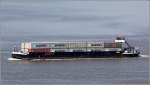 Die 1925 gebaute DIONE (ENI 04000530) ist am 23.07.2013 Hhe Bremerhaven auf der Weser zu Berg unterwegs. Sie ist 84,75 m lang, 9,50 m breit und hat eine Tonnage von 1.338 t. Heimathafen ist Magdeburg.