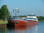 GMS Drakar (02322183 , 80 x 8,20m) lag am 19.06.2017 im Oberwasser des alten Magdeburger Schiffshebewerkes.