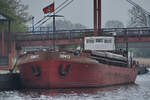 Das letzte DDR-Motorgüterschiff  DÖMITZ  hat mittlerweile außer Dienst gestellt in Anklam angelegt.