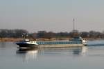 GMS Hanse (04502690 , 100 x 10,50m) am 17.03.2016 auf Elbe-Talfahrt bei Sandau.