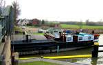 GMS JRUBE im Elbe Lbeck Kanal mit abgesenktem Fahrstand unter der Bssauer Schleusenbrcke hindurch in die letzte Schleuse in Richtung Lbeck...
Aufgenommen am 10.1.2012 um 11:37 Uhr.