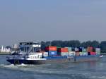 JACOBUS(02332043;L=135; B=15mtr; 5597t; 417TEU; 2x1700PS; Bj.2009)verlässt mit einer Ladung Container den Hafen Rotterdam Richtung Landesinnere; 110902