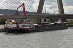 GMS JERICHO, ENI 02304715, L 90 m, B 10m, 1915 t, gemeldet in Geel (B), wird im G�terhafen von L�ttich entladen. 17.09.2026