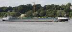 Binnenfrachtschiff LUV (ENI 04502690); Datum: 09.08.2025; Aufnahmeort: Elbe/Hafen Hamburg, Deutschland.