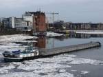 GMS MICHAEL 02212902 nach Passieren des Hochwasser-Sperrwerks Billwerder Bucht; Hamburg, 02.02.2014  