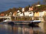 SVETI-NIKOLA(L=85;B=9,5mtr.)fährt bei Passau Donauabwärts;101113
