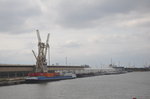 GMS Valencia und weitere Binnenschiffe aufgenommen 25.09.2016 im Hafen von Antwerpen 