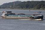 Binnenfrachtschiff VATERLAND (ENI 040007010); Datum: 13.08.2025; Aufnahmeort: Elbe/Hafen Hamburg, Deutschland. 
