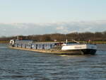 GMS Werra (02203964 , 85 x 9m) am 25.02.2020 , vom Mittellandkanal kommend , nach Steuerbord in den Rothenseer Verbindungskanal / Schleuse einfahrend.