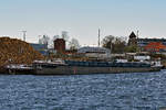 GMS  Zander  am 19.04.2020 im Wallhafen Lübeck