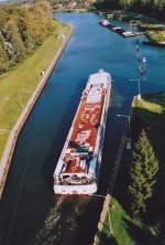 Binnenkreuzschiff Sans-Souci auf dem Oder-Havel Kanal kurz nach dem Verlassen des Schiffshebewerkes Finow im Sommer 2008