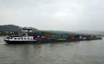 MS ANROMA,  ein Container-Schubschiff auf dem Rhein bei  Neuwied vom 26.09.2013.