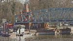 Schubboot LUBA (Europanummer: 05104790) am 05.02.2020 mit 05104790 in Lübeck unterhalb der Hubbrücke