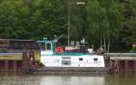 SCHUBER MISS ED ENI 05113240, Warteposition im Oberwasser ESK-Hebewerk Lneburg/ Scharnebeck...  Aufgenommen: 31.5.2012