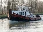 Schlepper/Schubboot Otter  ENI 03140116 - L 19.71m - B 5.00m - Tg 2.08m - T 10 - PS 500 Mitsubishi./ Gemeldet in Rotterdam/NL. Zu Tal im DEK bei km 95/Ladbergen am 1.04.2010.