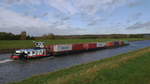 Container-Schubverband mit Schuber SCH2412 Berlin (ENI 056002710) auf dem Elbe-Seiten-Kanal von Scharnebeck kommend kurz vor Artlenburg; 22.10.2017
