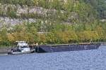 Schubboot SCALDIA, ENI 06503801, schiebt den Leichter WILJACO-F10 zu Tal �ber den Albertkanal.