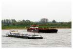 Das beladene TMS  Arrow  wird vom Schubverband  Veerhaven II/Narwal  berholt.