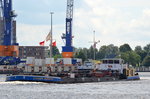 TMS Eckhard Burmester Flagge:Niederlande Länge:85.0m Breite:9.0m passiert die Eisenbahnhochbrücke Rendsburg im Nord-Ostsee-Kanal am 04.07.16