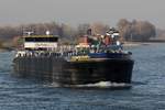 TMS Forens II (EIN:02327356) Maschine Caterpillar 2X 1014 PS am 11.2018 auf dem Rhein bei Xanten zu Berg.