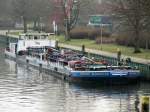 TMS Hermann Burmester (08043013 , 80 x 9) liegt am 04.03.2014 im Spandauer (gehört zu Berlin) Tankschiffliegehafen.