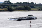 TMS Heliodor (02324109 , 86 x 11,40m) am 05.07.2017 auf dem Rhein bei Rees auf Bergfahrt.