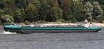 Binnentankschiff HOLSTEIN (ENI 04813810); Datum: 30.08.2025; Aufnahmeort: Elbe/Hafen Hamburg, Deutschland. 