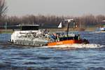 TMS Karin (EIN:02314198) am 20.01.2019 auf dem Rhein bei Xanten.