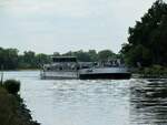 TMS  LINA  (02339102 , 84,65 x 9,50m)  am 05.07.2022 im Sacrow-Paretzer-Kanal /  UNTERE HAVEL-WASSERSTRASSE  Höhe Schlänitzsee zu Berg nach Berlin.