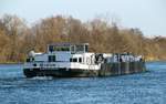 TMS Minor 2 (04813170 , 84,66 x 9,5m) nach der Bergschleusung in Brandenburg/Havel am 10.12.2019 zu Berg auf der Havel nach Berlin.