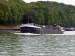 Das Tankschiff Marlene unterhalb der Schleuse Anderten bei Hannover. Im September 2009.