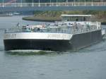 TMS Joffer Jet  ENI 02333354 . L 86m - B 9,60m - Tg 3.10m - T 1608./ Gemeldet in Dordrecht/NL. Zu Berg in Bergeshvede am 22.07.2010.