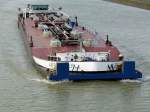 TMS Alfred Josef - 04600630 - Lnge: 85,00 m - Breite: 9,50 m - Tiefgang: 2,82 m -
Tonnage: 1489 t - PS 1200-ABC - Bj 1959 bei Arminiuswerft in Bodenwerder - Gemeldet in Grossheubach/D. Hier zu Berg in Birgte am 15.03.2011.