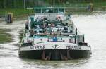 TMS Hermina - 04000120 - Lnge: 85,00 m - Breite: 8,20 m - Tiefgang: 2,71 m -Tonnage: 1340 t - PS 660-Deutz - Bj 1963 bei : Rheinwerft Walsum in Duisburg-Walsum - Gemeldet in Duisburg/D. Hier vor der Schleuse Bevergern am 7.06.2010.