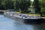 Am 07.08.2016 lag das 2016 in Dienst gestellte  TMS ROTHENSEE (04812360 , 84,97 x 9.60m) im Tankschiffhafen von Berlin-Spandau.