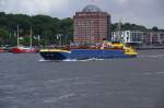 Der Tanker Elbingerode steht heute unter schweizer Flagge. Gebaut wurde das Schiff 1972 in Geesthacht. Seither war sie unter vielen Namen bekannt, bevor es am 13.06.2008 wieder nahe seiner Geburtssttte zu sehen war. Weitere Informationen hat Thomas als Kommentar verfasst.