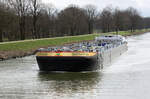 TMS SOMTRANS (ENI:02332526) L.110 m B.11,40 T 2702 Flagge Niederlande auf dem WDK zu Tal am 01.03.2024 in Datteln.