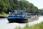 Heckansicht des TMS Union I (04024300 , 85 x 8,20m) am 19.07.2016 im Mittellandkanal zw. dem KW Mehrum und Schwichelt mit Fahrtrichtung Peine. 