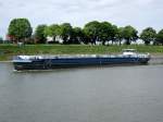 TMS Wotan , 04808390 , 84,68 x 9,50 , kommt am 18.05.2012 vom Rhein in das Unterwasser der Schleuse Friedrichsfeld.