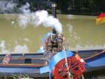 Fahrtende Dampffaltboot  Calypso  auf der Weissen Elster