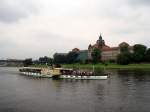 PD Krippen hinten Gebude der Landesregierung in Dresden