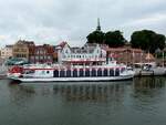 SCHLEI-PRINCESS (ENI:04811590; L=43,7m; B=8,2m; max.250 Passagiere; Baujahr:1993) ein Heckrad-Schaufelraddampfer, welcher als beliebtes Ausflugsschiffwartet in Kappeln auf die n�chste Schlei-Rundfahrt wartet, 260618