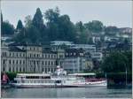 Der Raddampfer Wilhelm Tell wurde 1970 ausser Dienst gestellt und dient seit längerem fest verankert als Restaurantschiff in Luzern.