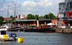 OLDTIMER-Dampfeisbrecher ELBE aus Hamburg zu Besuch am Lbecker Behnkai...
Aufgenommen: 18.7.2011