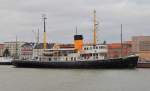 Dampfeisbrecher  Wal  in Bremerhaven (31.12.2012)