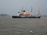 Dampfeisbrecher Stettin auf der Elbe 10.05.18