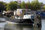 Ehemaliger Fischtrawler MORPHEUS; Eigner/Betreiber: privat; Datum: 11.08.2025; Aufnahmeort: Elbe/Hafen Hamburg (Harburger Binnenhafen), Deutschland.