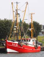 Fischereifahzeug („Fischkutter“) SC 20; Datum: 25.07.2026; Aufnahmeort: Nordsee/Hafen B�sum, Deutschland.